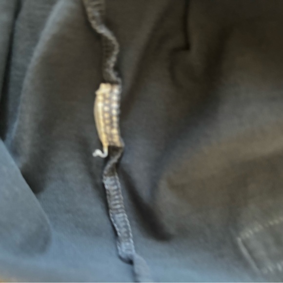 Life is good women’s size medium tshirt. Blue with bear mountain design. - Picture 5 of 8